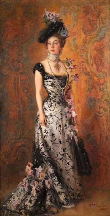 Portrait of the artist’s wife Maria Alexeevna Makovskaya by Konstantin Makovsky, 1900