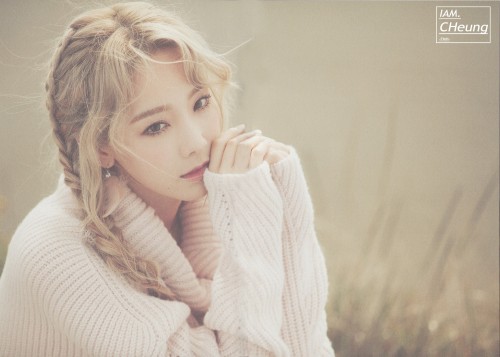 Taeyeon (SNSD) - Solo Album Photobook Pics