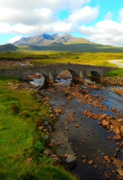 fuckitandmovetobritain: Great Britain - Isle Of Skye, Lincoln, Snowshill, Edinburgh, Cambridge, Yorkshire Dales, Canterbury, Oxford, Erlestoke, York  for more  of my UK shots and more travel : travel britain european travel world travel UK travel London