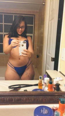 bomb-chicas:  thicksexyasswomen:  Move in