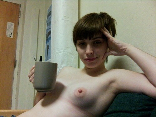 nothingbutrule34:happy topless tuesday nerdlords