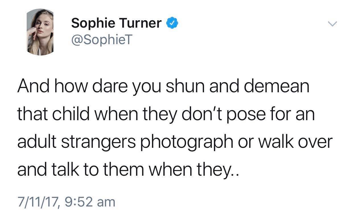derryintheupsidedown: Sophie Turner talking about adult people waiting for the cast