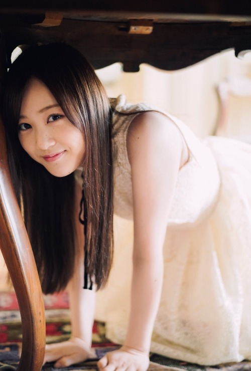  Minami Hoshino 1st Photobook - Itazura 