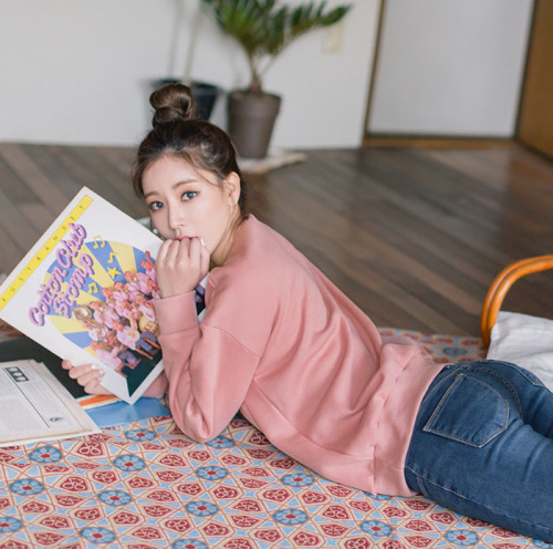 queenaran:  Hyuna ( Kim Jeong Yeon ) x bongjashop [1]