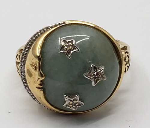 allaboutrings:Vintage 14k Gold Jadeite Moon and Diamond Stars Ring