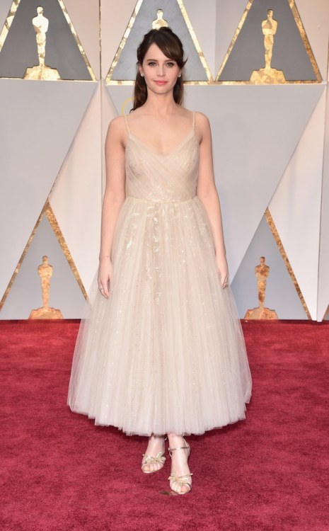  Rogue One: A Star Wars Story actress, Felicity Jones in Christian Dior Couture