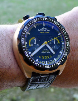 watcheswanted:  Mondia Laguna Seca GP - 00 