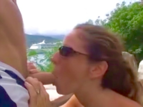 Crazy couple making their own excursion while adult photos