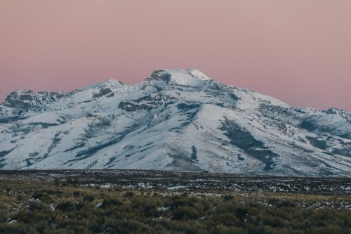 road tripping - california / nevada border - january 2019