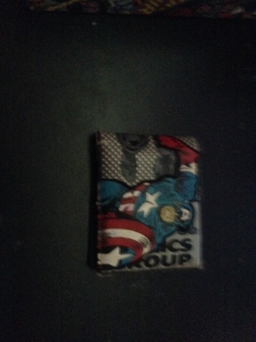 avengersonna:
“ Avengersonna 3rd giveaway
I hope you like marvel :)
The stuff~
Loki bobble head
Captain America bobble head
Ironman bobble head
Captain America I pod case
Captain America wallet
Marvel headphones
X-men shirt size small
Captain America...