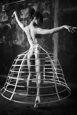 wickedlye:  afreshlyfuckedme:  Now she is caged, eh @wickedlye ?  Caged indeed