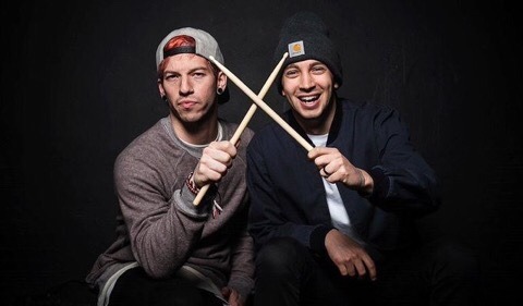 twentyonefangirls:TYLER LOOKS LIKE A LITTLE BABY OH MY SWEET LORD