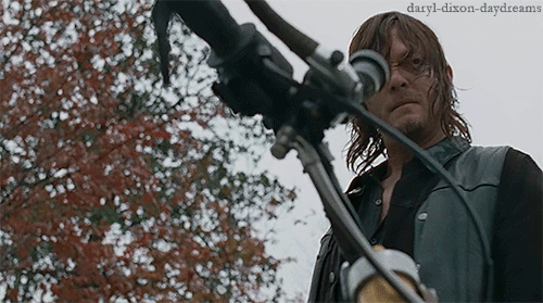 Norman Reedus as Daryl Dixon in The Walking Dead - S6 E14 Twice As Far gifs by @daryl-dixon-daydream
