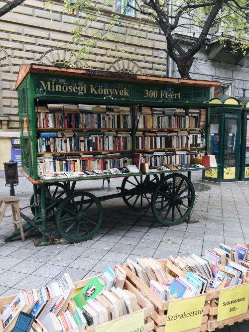 bookscallingproject: Budapest-style street bookstore  