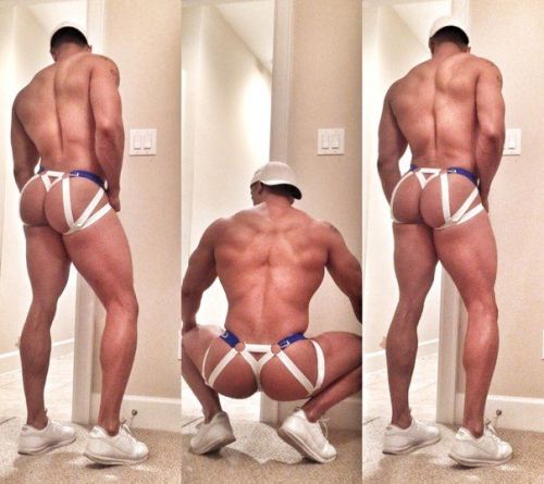 lostkinkboy: dfmbf:  biggtoppdadd: THONG THURSDAY - jocked and thonged all in one! Sexually objectif