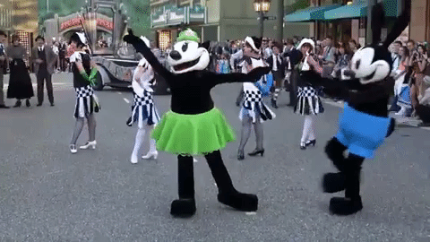 e-ticket-ride:Oswald and Ortensia being adorable in Oh My, Ortensia! at Disneyland Paris.