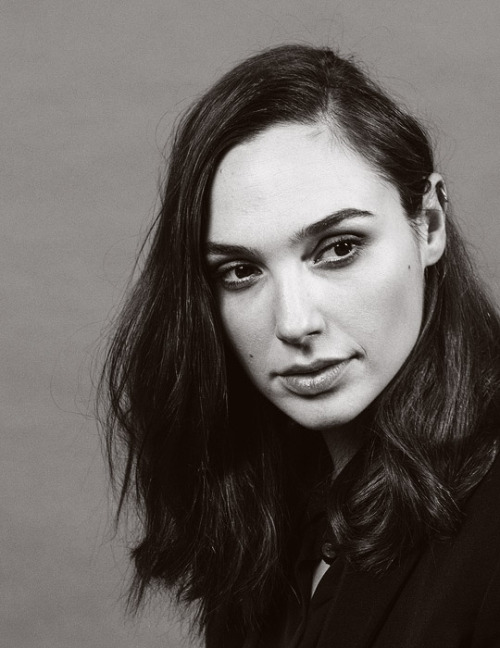 galgadotsource: Gal Gadot©Elizabeth Weinberg // The New York Times