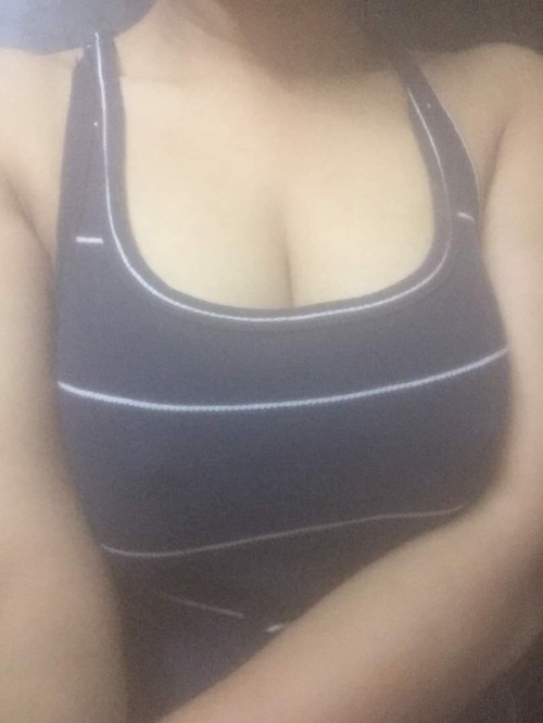 dawnscrack: poojaisqueen: So which one u guys like the most- I am exposed!!!!badly in lust Fucking g