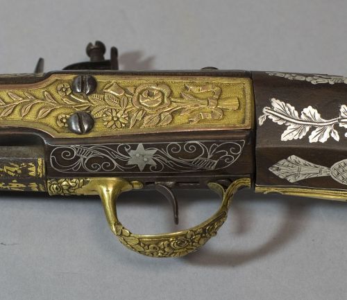 art-of-swords:Pistol DaggerDated: circa 1850Culture: British (manufactured for the Orient)The weapon