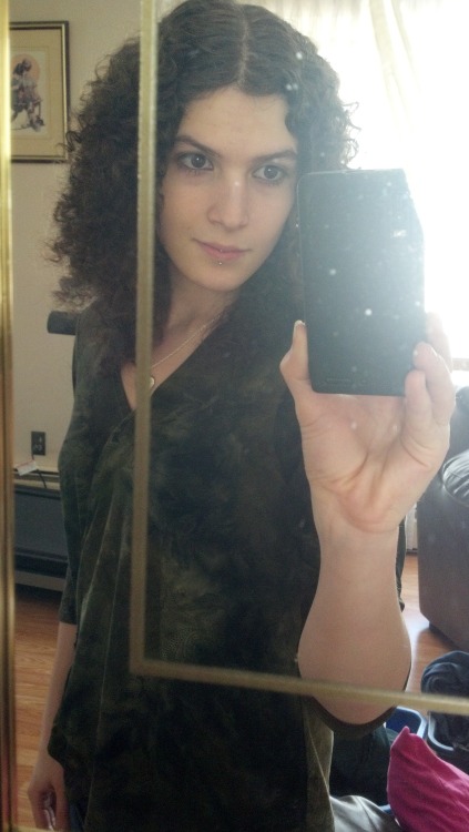 crypticdyke:  i think these are the best i lovedur curly hair <3 