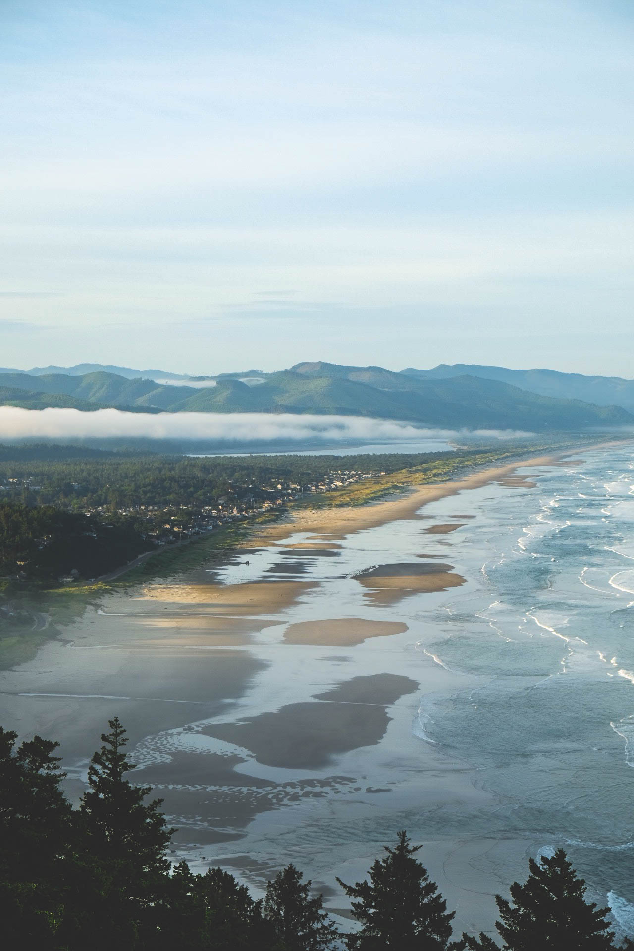 northwezt:  Highway 101 | OR FujiFilm X-t10Flickr / Instagram  One of these days
