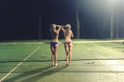gazed-bliss:  who wants to play doubles? ;)