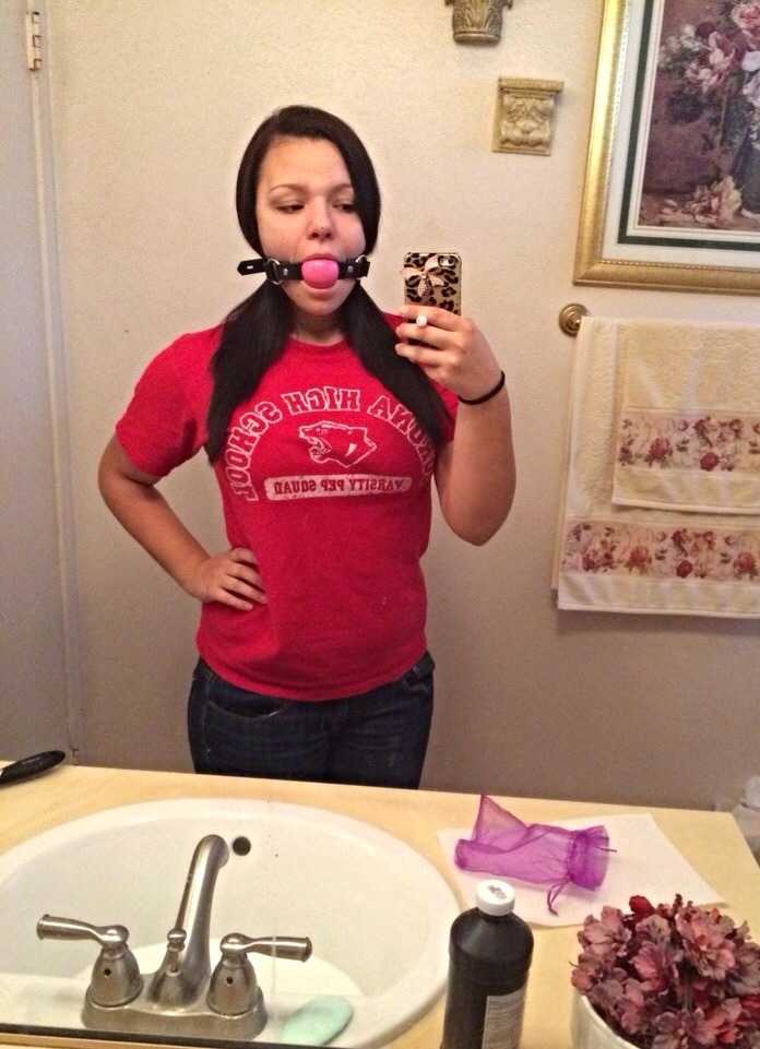 beautyintheballgag:  Amateur ballgag selfies 