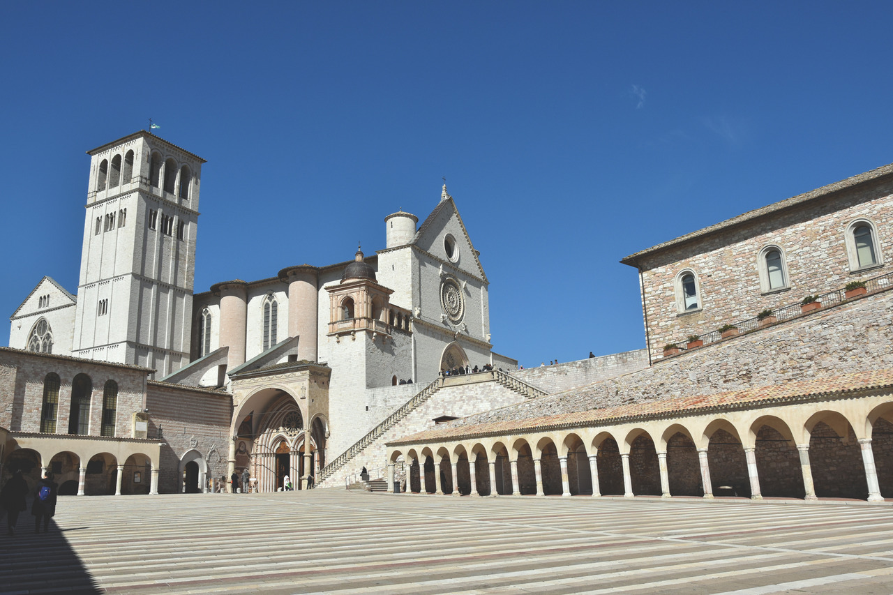 v-ersacrum: Basilica of Saint Francis of Assisi, Italy, consecrated in 1253 Cycles