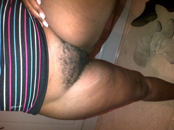 supertech88:  afrogee:  Gee  Mouth Watering