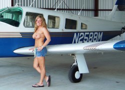 adultarchive:  With a wink in my eye I always ask the girls before boarding, “Mind if I take ya for a spin ;)”. Every time they immediately pick up on the implication of “I’M GONNA SPIN YOUR TIN ASS ON MY DICK AT 10,000FT” and they smile back