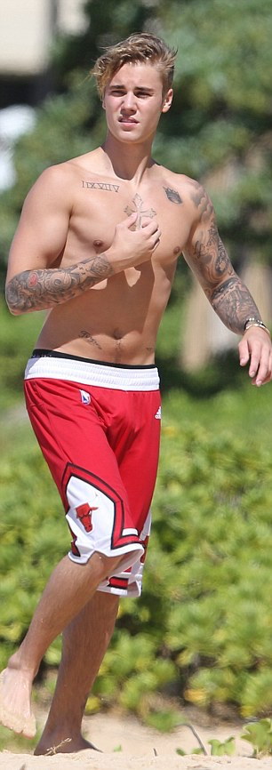 hotfamous-men:  Justin Bieber