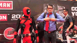 captainbvrnes:  Deadpool Cosplayers are the