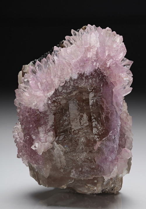 Rose Quartz on Smoky Quarz with inclusions of Schorl - Taquaral, Itinga, Jequitinhonha Valley, Minas