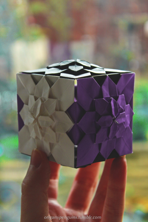 Hydrangea Cube || 6 units || video tutorial/assembly || folded by origamipenguins