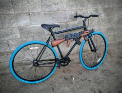 whiskey-gunpowder:  When you a fixie-riding hipster asshole, but still keep it gangsta 