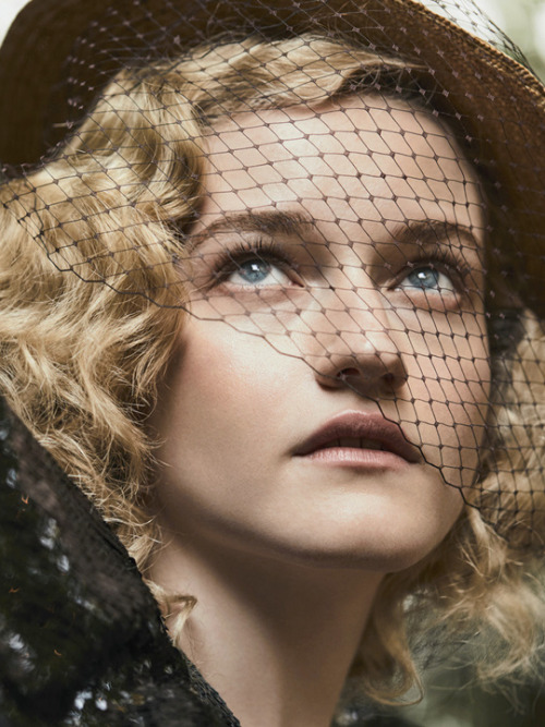 flawlessbeautyqueens: Julia Garner photographed by Owen Bruce for FASHION Magazine (2019)