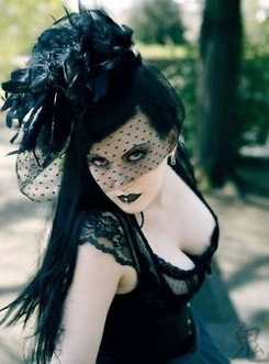 victorian-goth:  Victorian goth