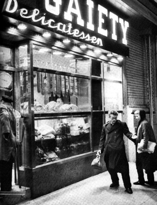 sparklejamesysparkle:James Dean outside of The Gaiety Delicatessen in New York, photo by Dennis Stoc
