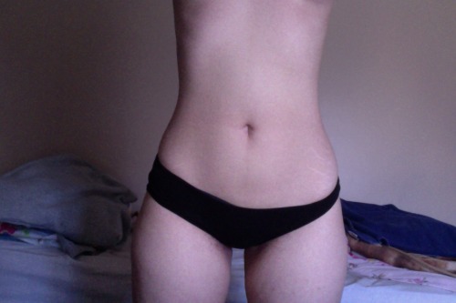 missycvnt:  my body’s weird and my underwear’s crooked  &lsquo;weird&rsquo;? I t