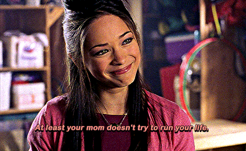 LANA LANG AND TINA CAPLAN — SMALLVILLE // S01 E04: X-Ray
