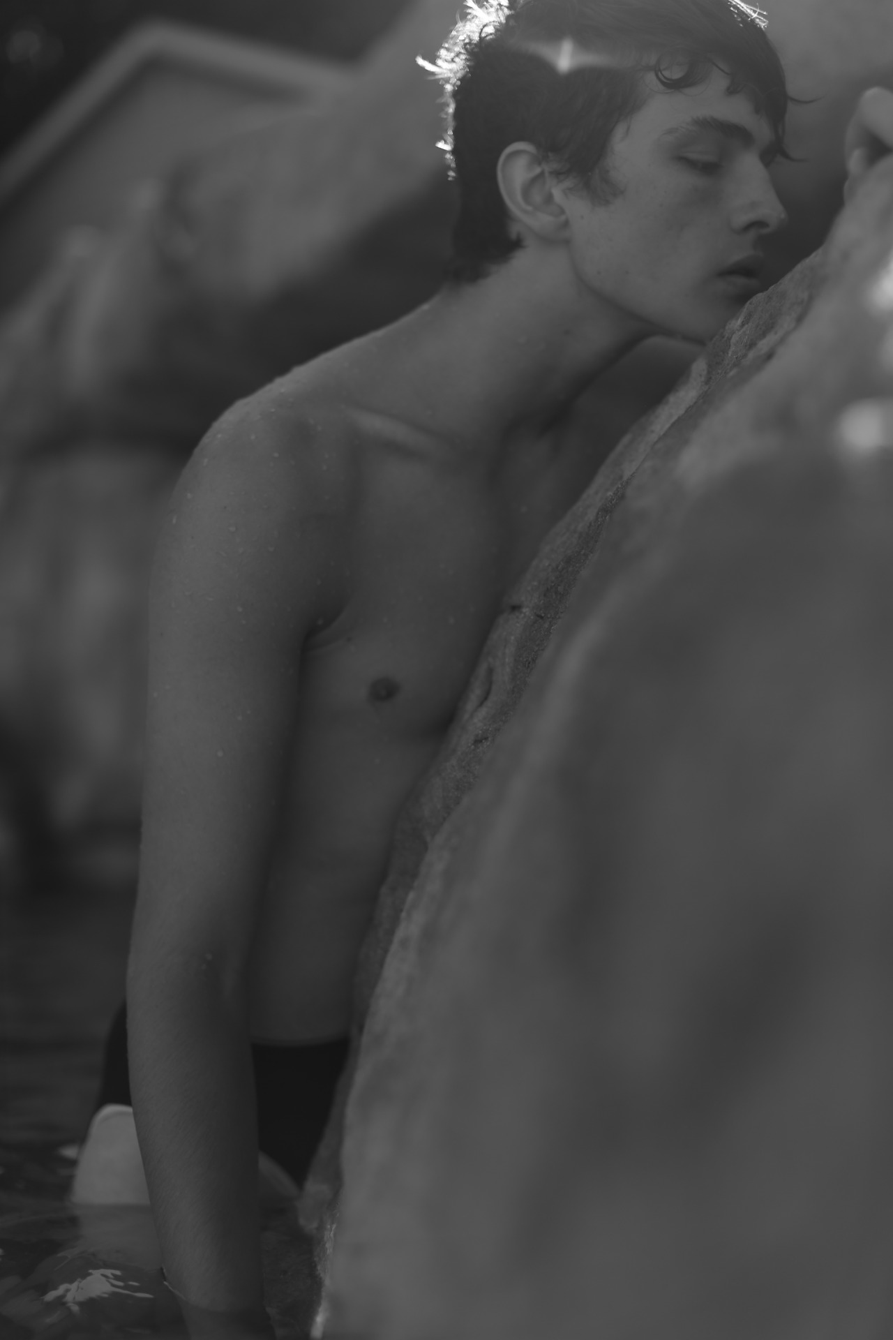 sean-clancy:Photograph by Milos Nasio