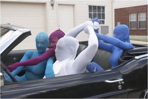 mordazavideo:Encasement fun.Anyone for a drive? I want to do this so bad!