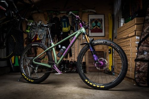 (via 2017 Santa Cruz Chameleon)