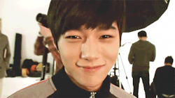 (ღ˘⌣˘ღ)