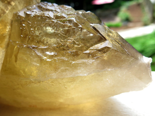 ghminerals: 5 pound twin crystal Natural Gem Citrine Floater. Mined Piaui Valley mine MG Brazil