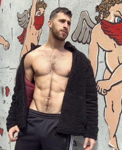 elnerdo19:The utterly gorgeous and scruffy, Razi Wahabi 💙🤍💙🤍💙🤍💙🤍💙🔥😍😍😘