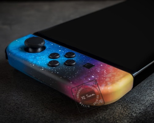 sosuperawesome: Custom Galaxy Controllers XLTeam on Etsy