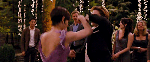 stardustschild:Jasper and Alice Whitlock’s wedding dance