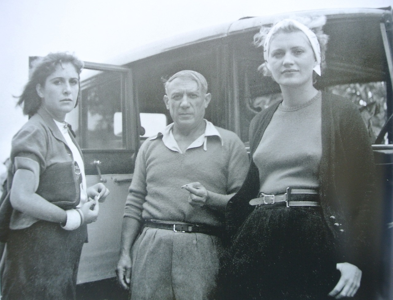 ehoradote:  Dora Maar, Pablo Picasso and Lee Miller, 1937