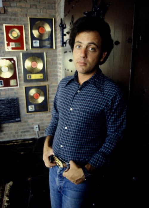 mcfffartney: Billy Joel in his home studio in L.A., 1984© Richard E. Aaron
